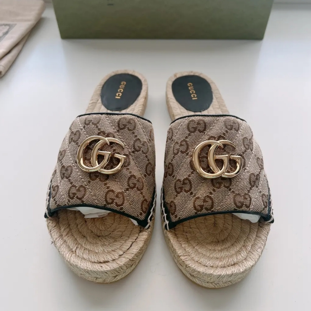 Gucci Canvas Sandals